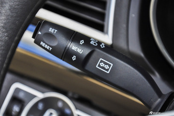 2015款猎豹CS10 2.0T手动新锐版  雅典白