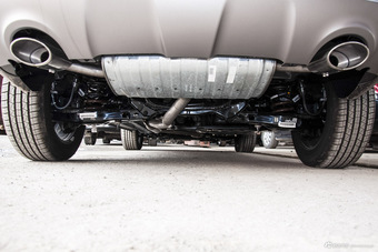 2016款猎豹CS10 2.0T自动豪华型 威尼斯蓝