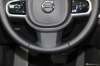 2017款沃尔沃S90 2.0T自动T4智逸版