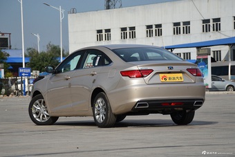 2017款吉利帝豪GL 1.8L手动精英型