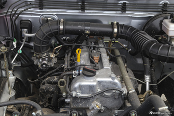 2016款神骐F30 1.5L手动舒适版长轴