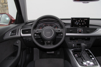 2017款奥迪A6 2.0T自动Avant Sport运动型