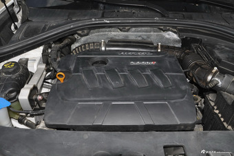 2017款哈弗H7 2.0T自动尊贵型红标