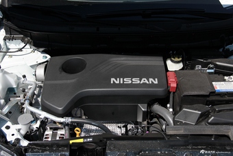 2017款奇骏2.5L自动CVT至尊版 4WD