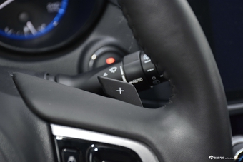 2017款傲虎 2.5L自动豪华导航版 EyeSight