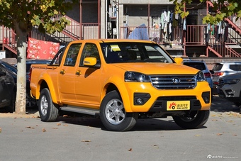 2017款风骏5 2.4L手动欧洲版汽油两驱精英型大双排4G69S4N