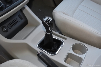 2018款菱智M5 1.6L手动7座舒适型