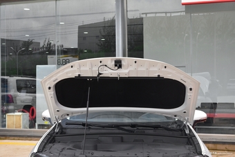 2018款中华V7 1.6T自动尊贵型5座280T