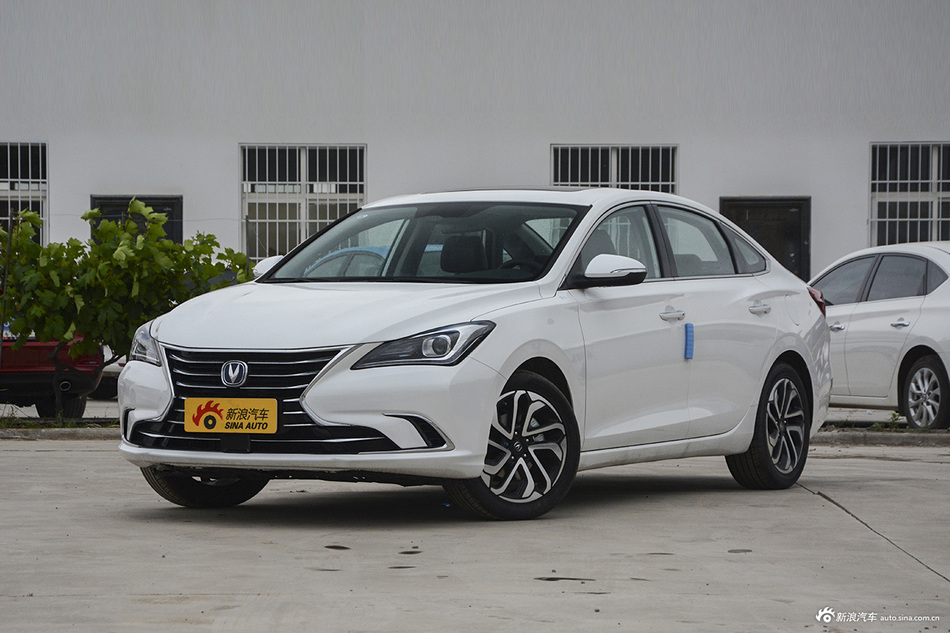 2018款逸动1.6L GDI手动尊尚型