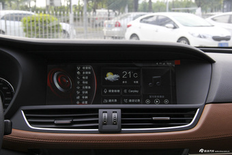 2018款宝沃BX7 2.0T自动28T两驱豪华型5座