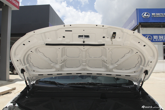 2018款东南DX3 1.5L手动尊贵型