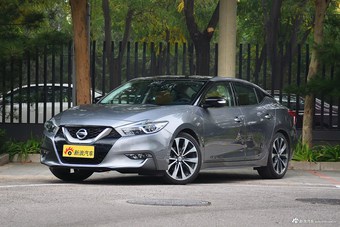 2016款西玛 2.5L自动XV至尊版 钨钢灰