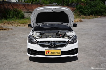 2017款V5菱致1.5L手动新贵型