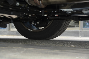 2018款比亚迪宋MAX 1.5T自动智联精英型6座