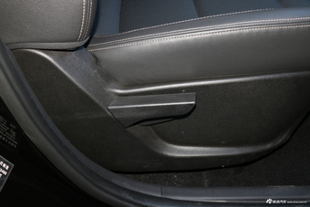 2018款斯威X7 1.5T自动智享型7座