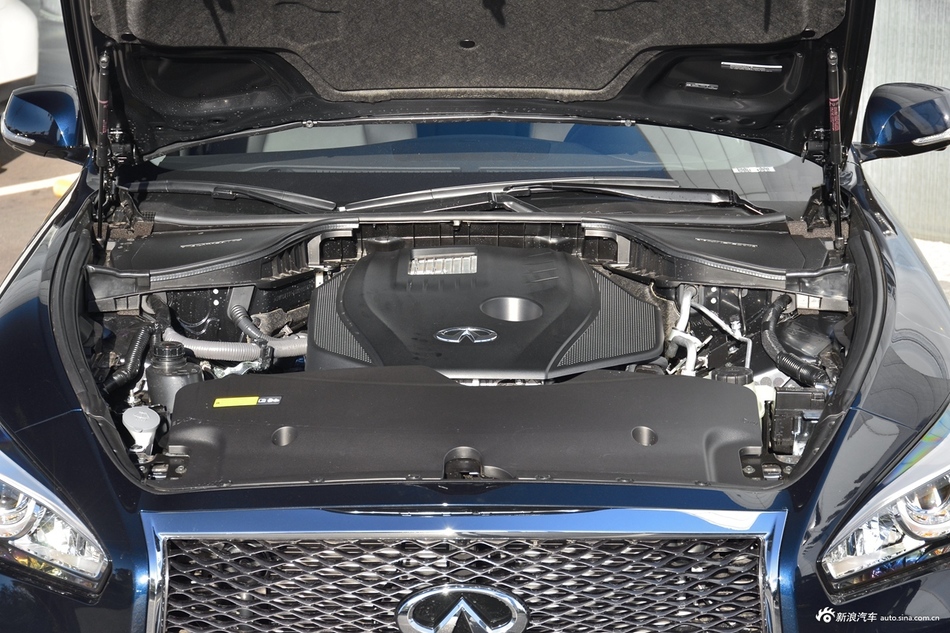 2019款英菲尼迪Q70L 2.0T自动悦享版