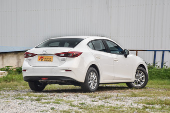 2017款马自达3昂克赛拉 三厢 1.5L 自动豪华型