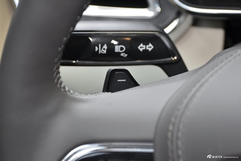 2017款林肯大陆3.0T自动四驱总统版