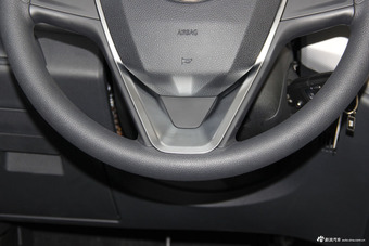 2016款森雅R7 1.6L手动舒适型