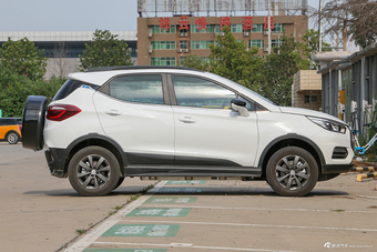 2018款比亚迪元EV360 智联炫酷型