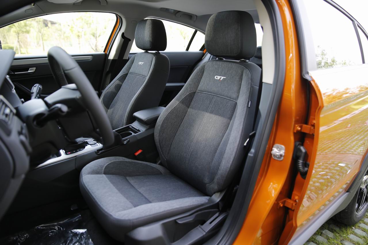 2017款观致3GT 1.6T自动顶配