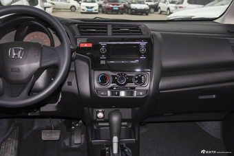 2016款飞度1.5L自动CVT LX舒适型