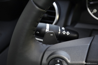 2016款发现4斯达泰克STARTECH 3.0T SDV6 黑耀版