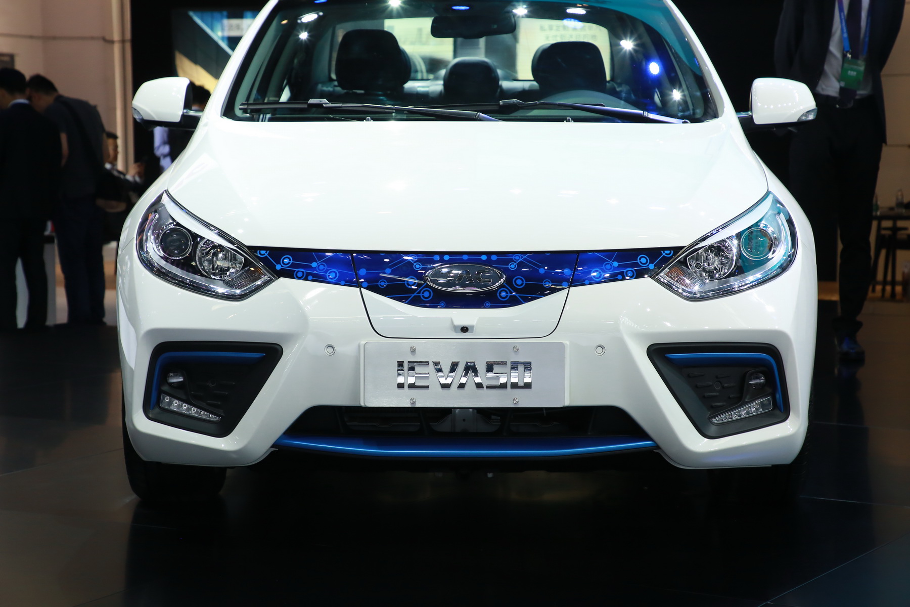 江淮iEVA50新能源