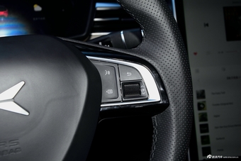 2018款小鹏汽车G3 尊享版