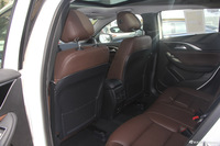 2017款英菲尼迪QX30 1.6T自动两驱时尚版