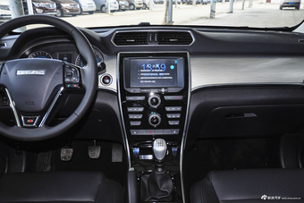 2016款哈弗H2 1.5T手动两驱精英型 经典黑