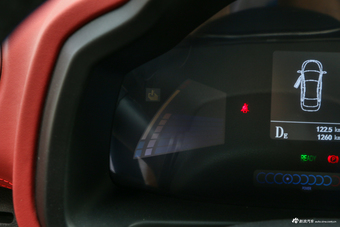 2018款江淮iEV6E运动版 豪华智享型