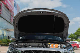  2018款名爵6新能源 45T E-DRIVE智驱混动PILOT超级互联网版