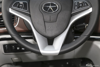 2016款瑞风M5 2.0T手动汽油公务版