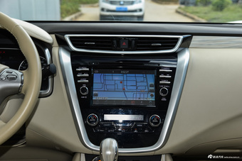 2015款楼兰 2.5L自动XV RES Plus两驱豪雅版