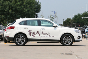 2018款宝沃BX7 2.0T自动28T四驱旗舰型5座
