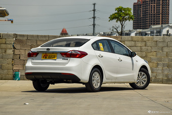 2016款起亚K3 1.6L手动GL