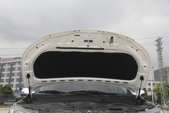 2018款东南DX3 1.5T自动旗舰型