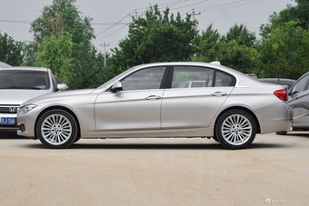 2018款宝马3系2.0T自动320Li xDrive 时尚型