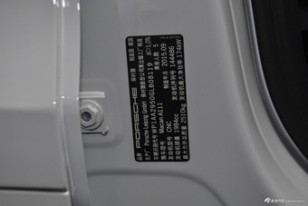 2016款保时捷Macan 2.0T自动