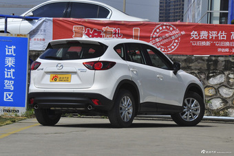 2015款马自达CX-5 2.0L自动两驱都市型