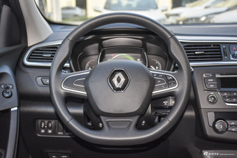 2016款科雷嘉2.0L自动两驱舒适版