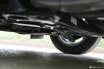 2016款宝骏310 1.2L手动豪华型