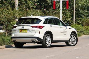2018款英菲尼迪QX50 2.0T自动两驱时尚版