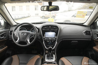 2015款传祺GS5 Super 1.8T自动四驱尊贵版