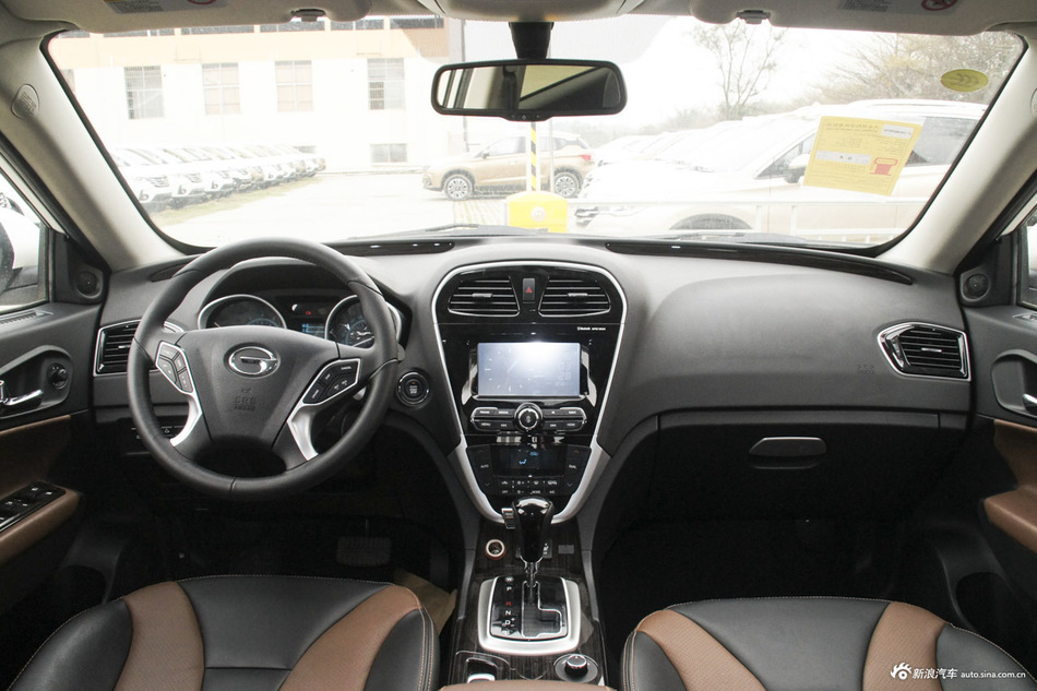 2015款传祺GS5 Super 1.8T自动四驱尊贵版