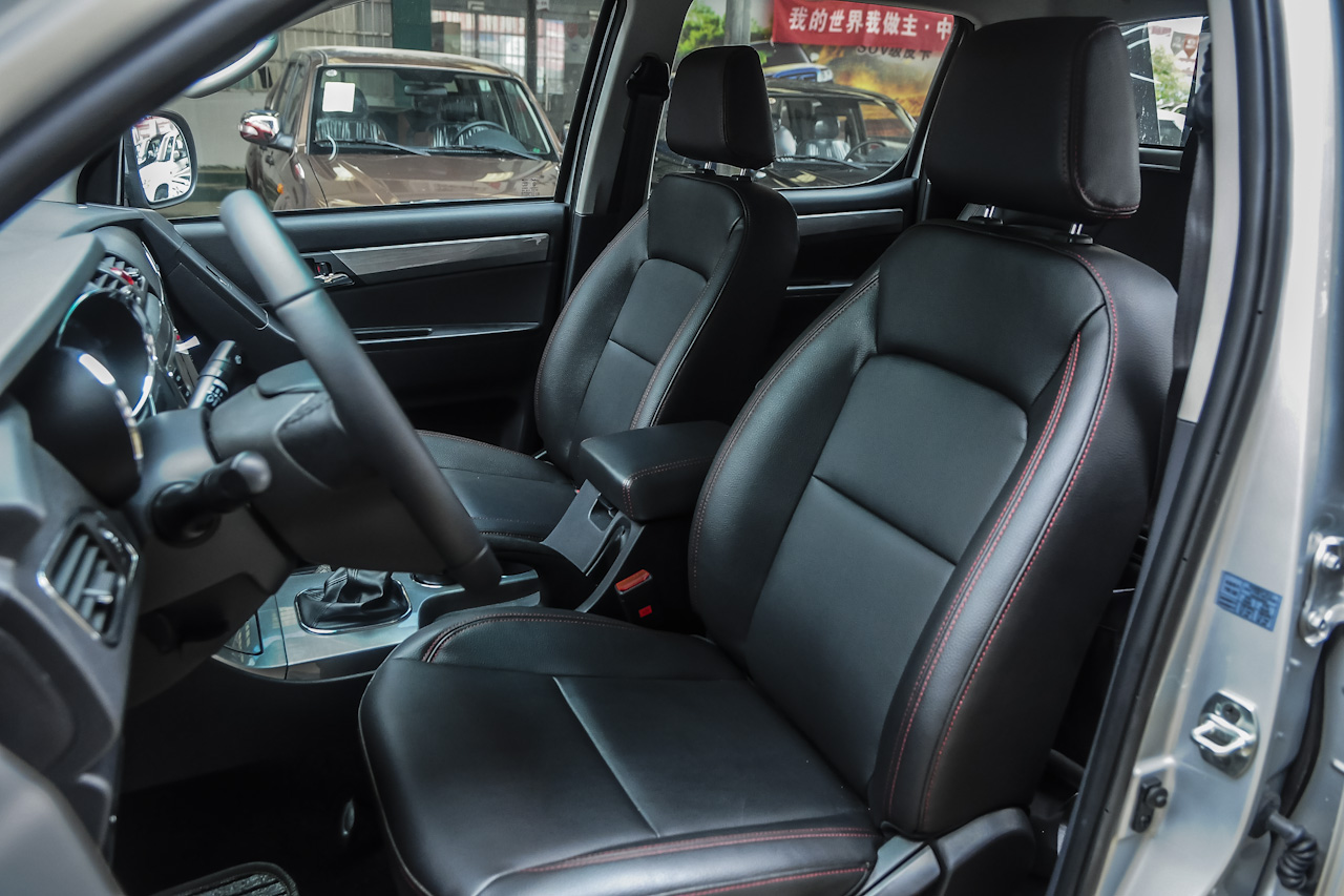 2016款 帅铃T6 2.0T柴油旗舰型D19TCID7