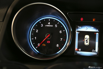 2016款众泰T600 2.0T自动尊享型运动版