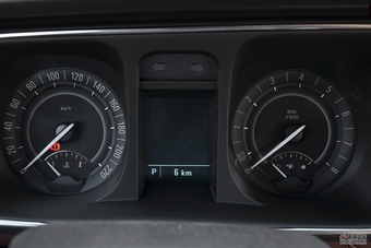 2017款GL8 2.5L自动舒适型