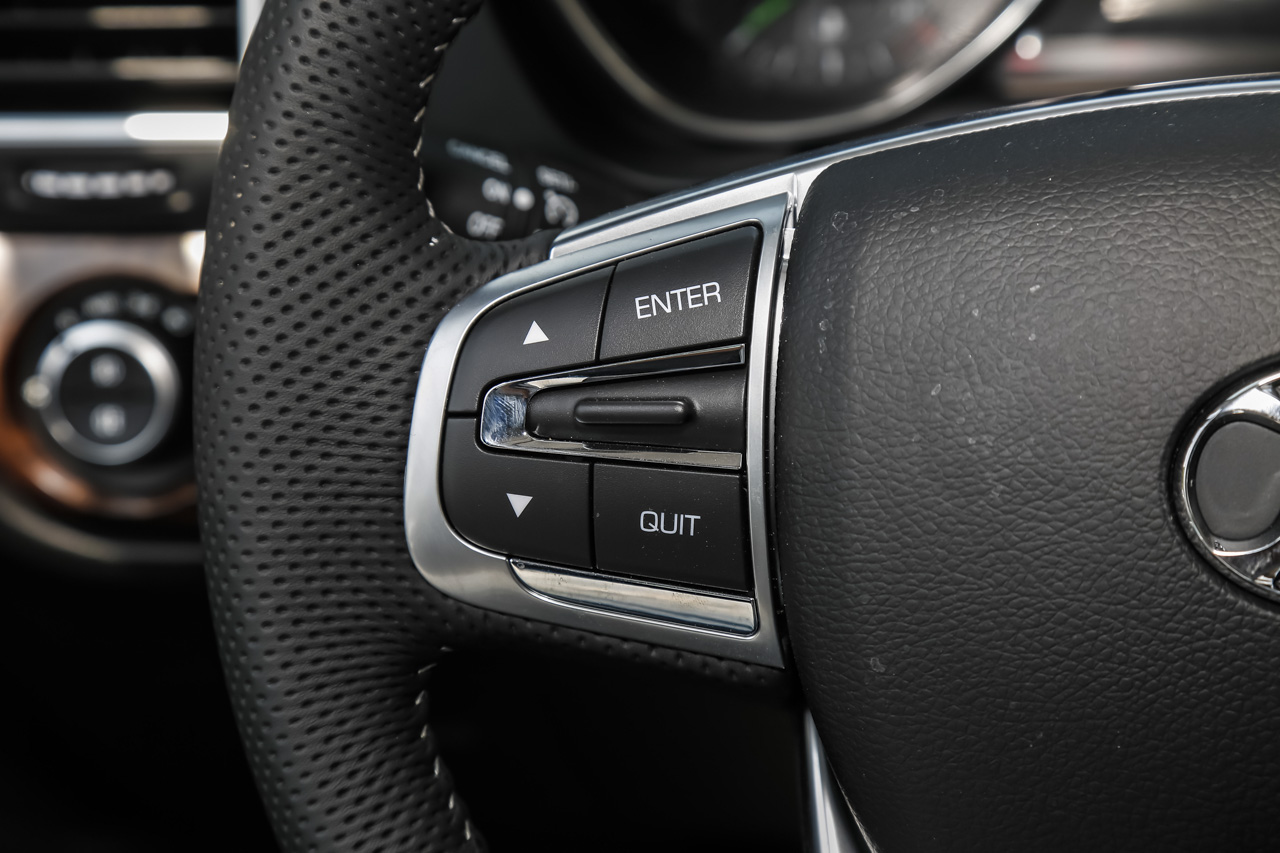 2016年北京BJ80 2.3T自动尊贵版